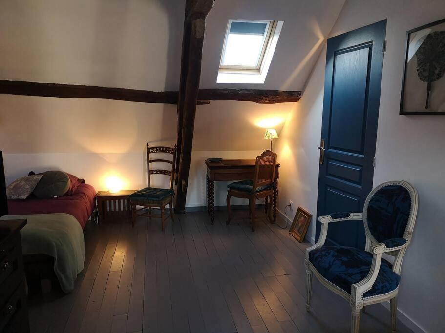Au Coeur De Mortagne, Un Balcon Sur Le Perche 빌라 외부 사진