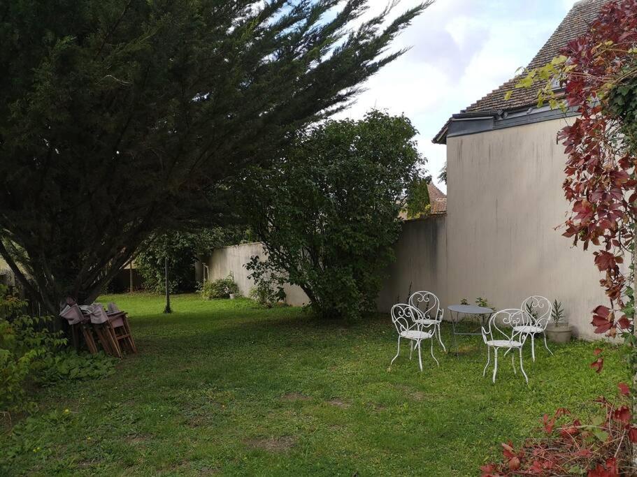 Au Coeur De Mortagne, Un Balcon Sur Le Perche 빌라 외부 사진